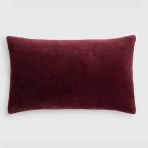NWT QUINCE Velvet Pillow Cover 12” X 20”